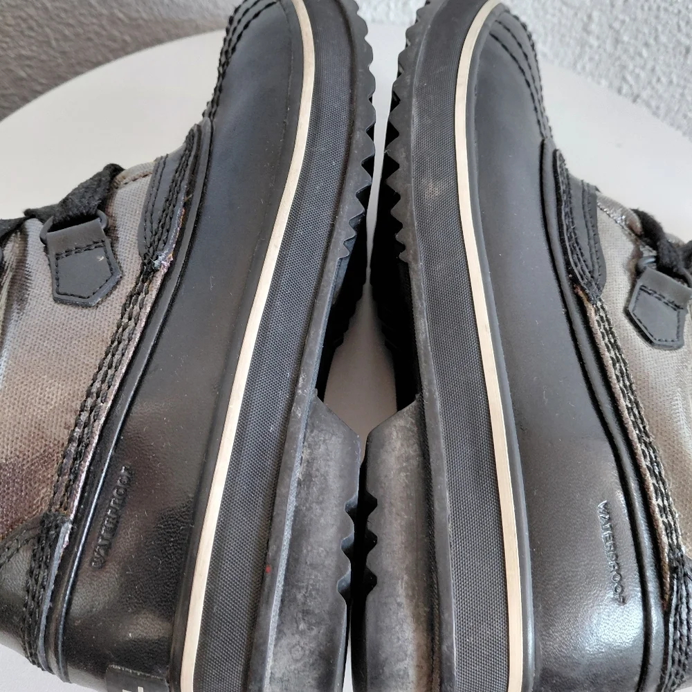 Sorel tivoli boots